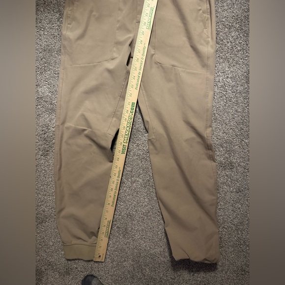 Lululemon Joggers - Picture 6 of 6